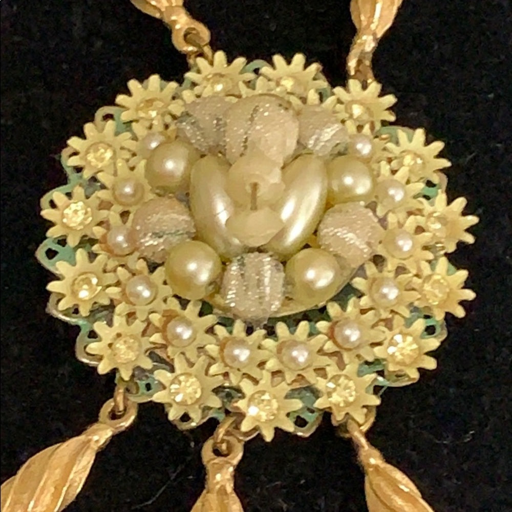 Adorned Crown artisan assemblage enamel daisy cluster necklace