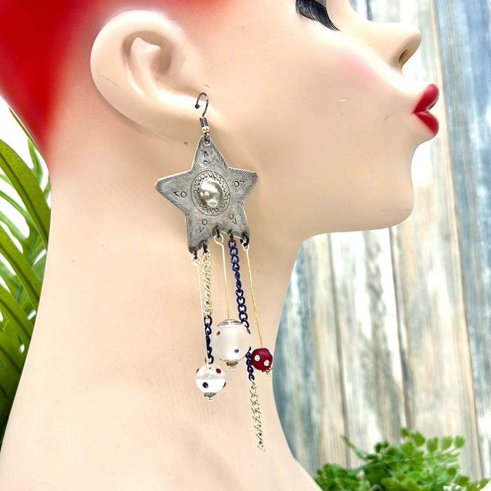 Adorned Crown Jewelry july 4th independence Star spangled earrings